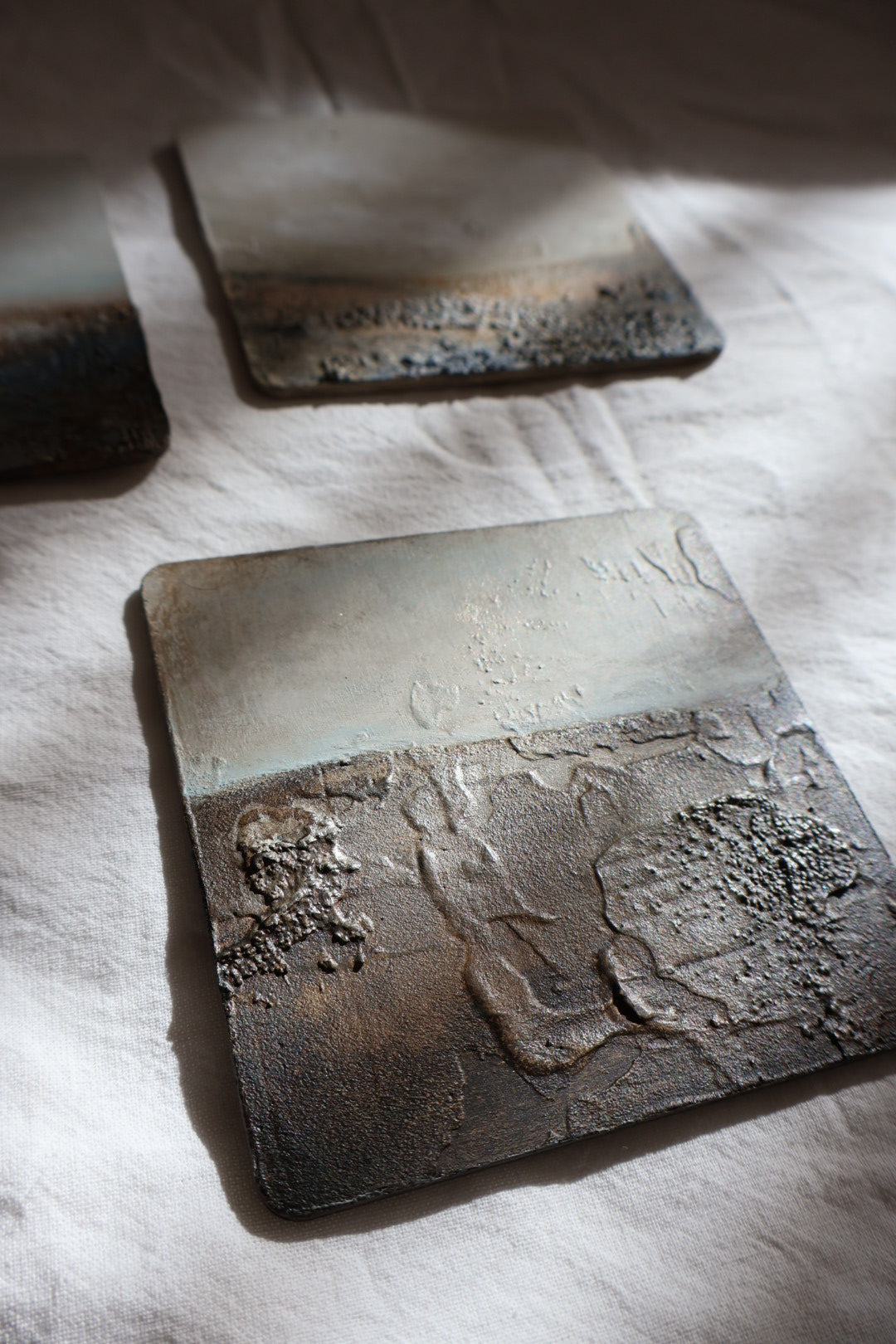 Hiljaa ollen 10x10 cm